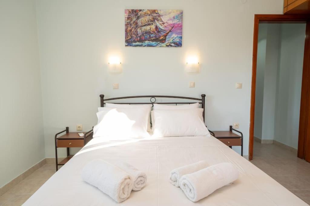 Afroditi Holiday Home- Green View Apartment Svoronata Exterior foto